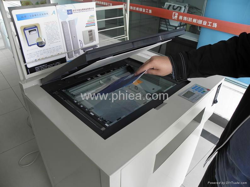 Self-service copy machine