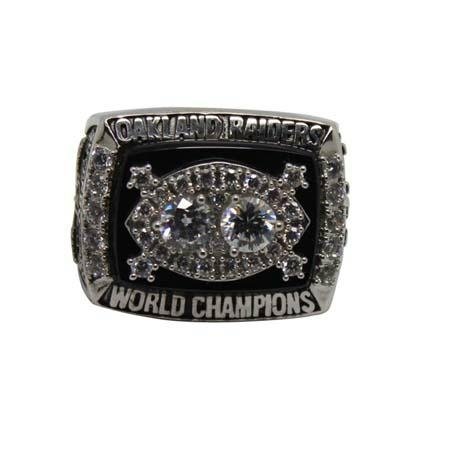 NFL 1980 Oakland Raiders Super Bowl ChampionShip ring, rare 2