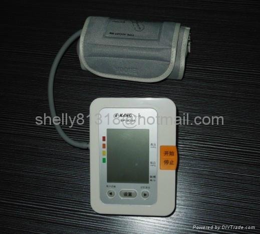 E-KANG BP-808 digital sphygmomanometer 2