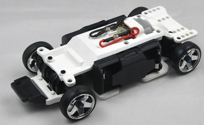 1：28 IW04M Mclaren 4WD Drift Car  L-401G4  mini Z 3