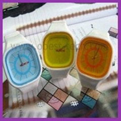 2012 New Fashion Silicone Jelly Watches Waterproof