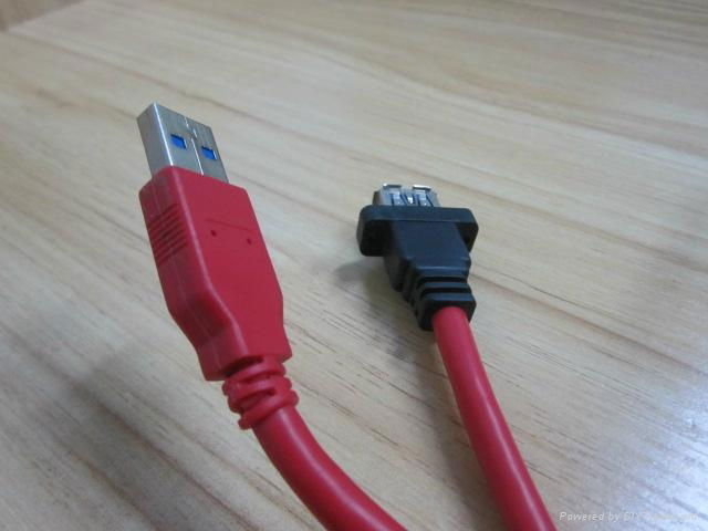 USB3.0A公对A母数据线 5