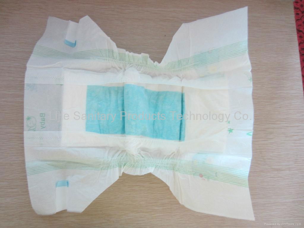 disposable diapers baby 2