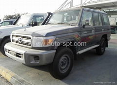 Toyota Land Cruiser 76 