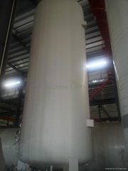 Liquid oxygen tank