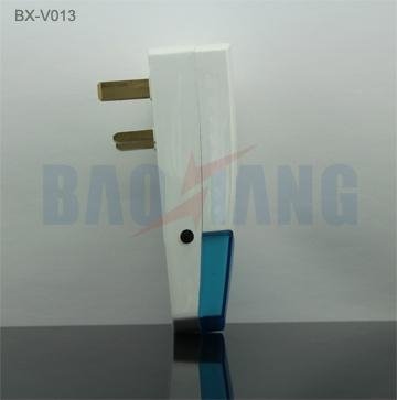 BX-V013 voltage protector with current display 2