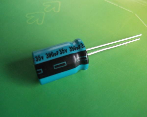 6800uF 16V Electrolytic Capacitor Radial Leads low  ESR