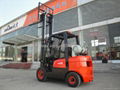 2T LPG/Gasoline forklift