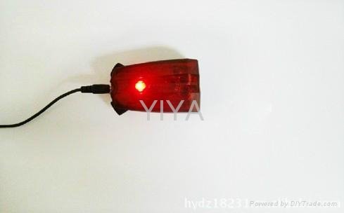 Rechargeable led tail light for bike  3