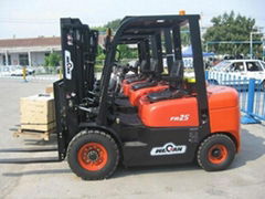 2.5 Tons Diesel Forklift ,Electronic Shift