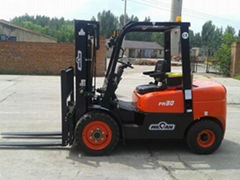 3 Ton LPG / Gasoline Forklift, 4.5m Mast, Side Shifter (CPQD30G