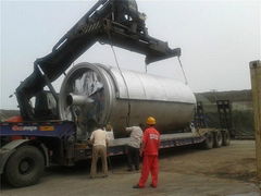 Pyrolysis machine with perfect safe device