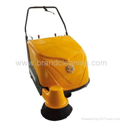 Single brush floor sweeper 2