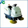 Ride-on floor sweeper 1