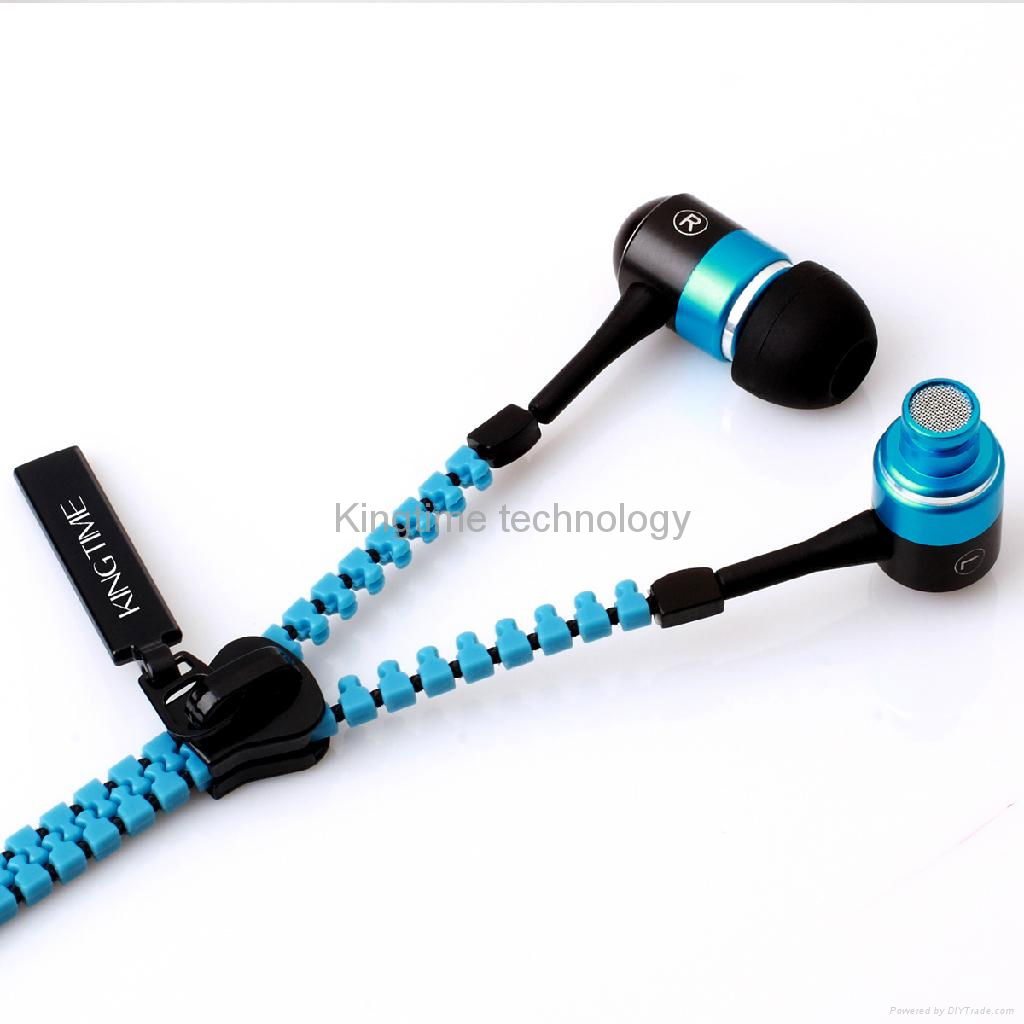 Zipper earphones with superior low bass 3