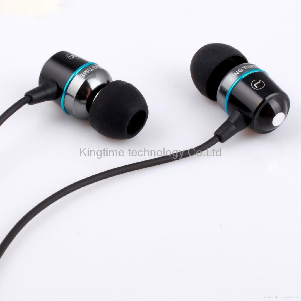 metal earphones, in-ear headphones, noise-cancelling earphones 3