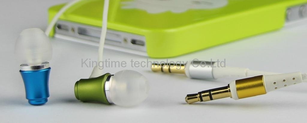 in ear earphones for iphone,ipod, ipad  5