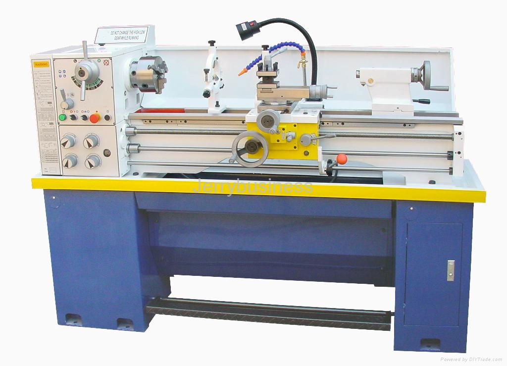 Bench lathe