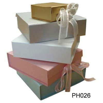 customized paper gift box 4