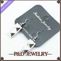 2013 contracted type earrings