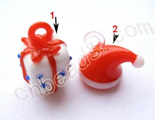 handmade Christmas gifts glass charms wholesale from China beads factory 2