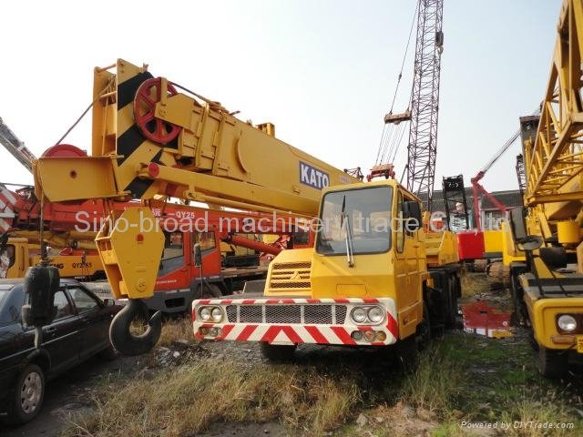 used truck crane Kato NK-250E 1