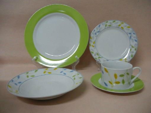 20 pcs porcelain round shape dinnerware set 3