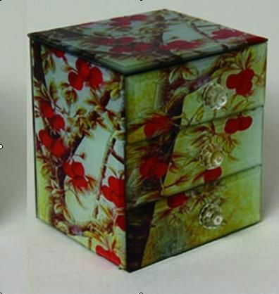 velvet and glass jewelry box 3