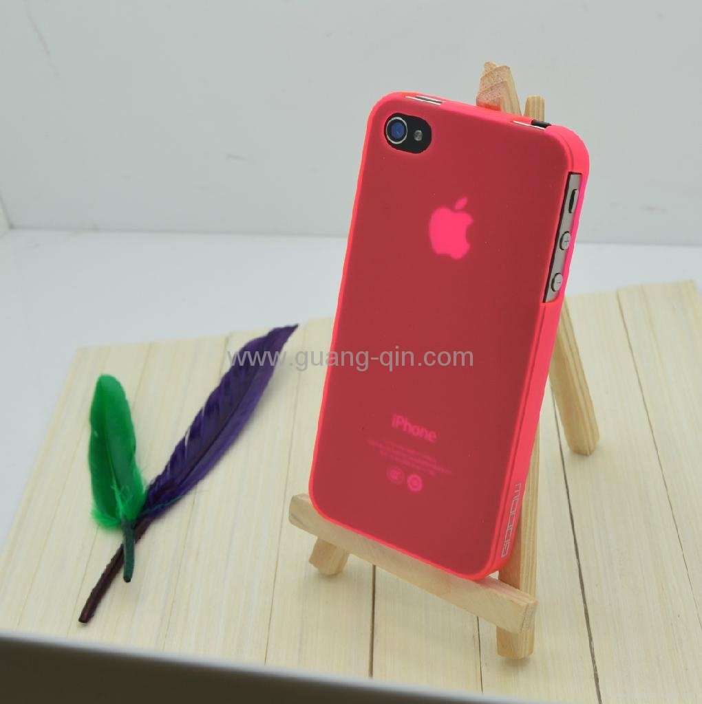 Apple iPhone 4/4S Protective Cases With Transparent Shape 4