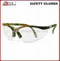 Sports style safety glasses 2