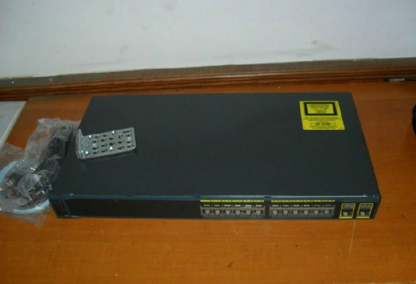 CISCO Original sealed Cisco switch WS-C2960-24TC-L
