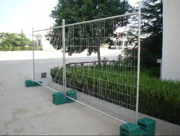 Temporary Fence 2