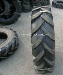 AGRICULTURAL TIRES 16.9-24 R-4/R-1