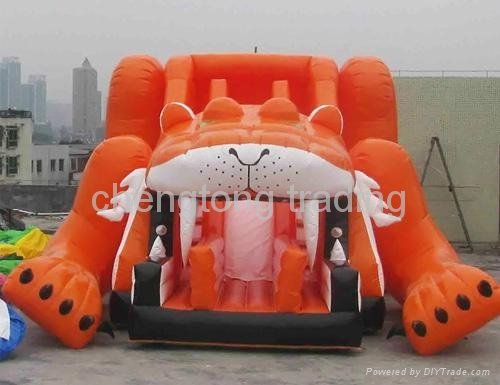 Inflatable slide 3