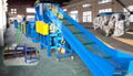 Plastic recycling machine