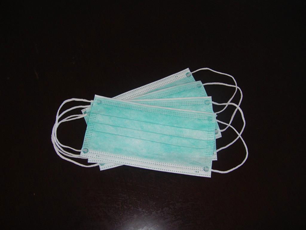 disposable non-woven face mask 2