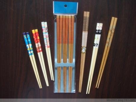 Plastic bag filled with Beautiful paint chopsticks for children 4