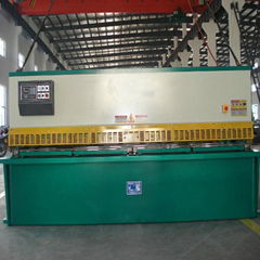 Hydraulic CNC Shearing Machine