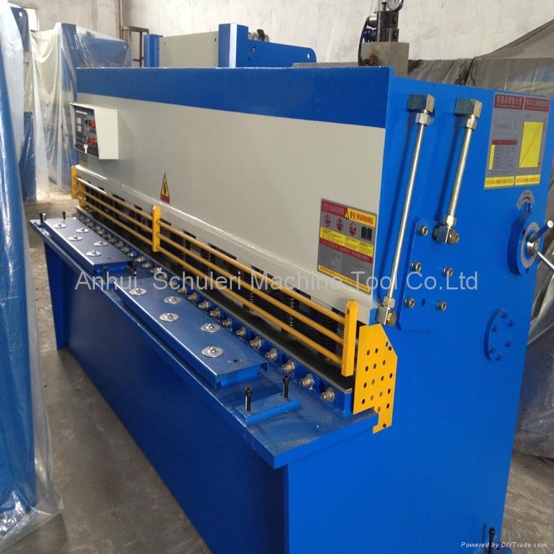 Hydraulic CNC Shearing Machine 4