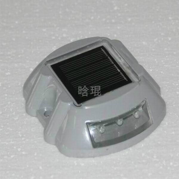 Solar Aluminum Road Stud of Model HK-JD110 2