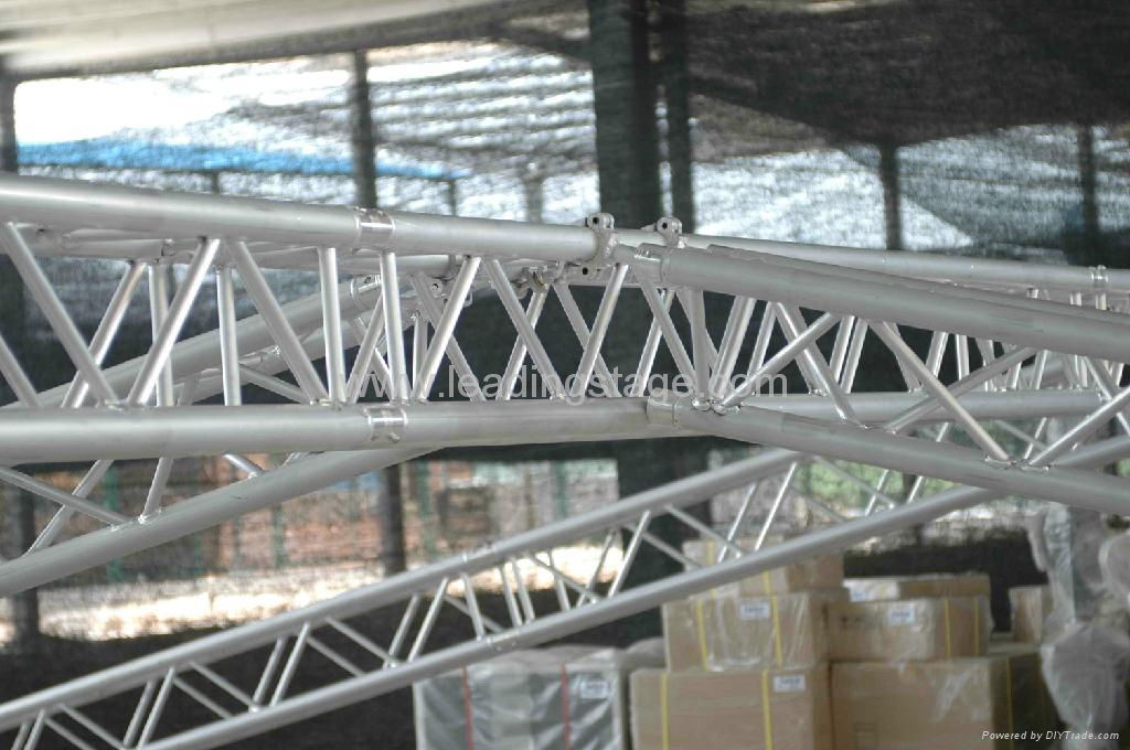 Aluminum truss for large-scale events 2