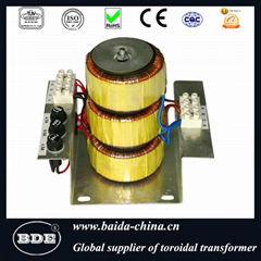 Toroidal medical isolation transformer