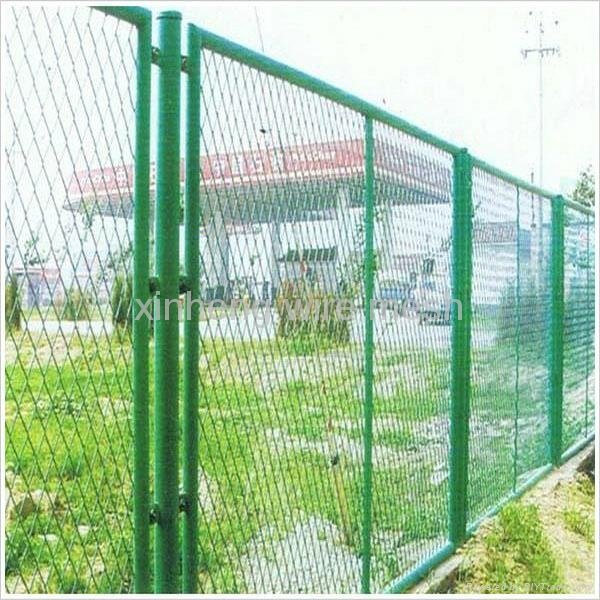 pvc coated durable wire mesh fence with certification 5