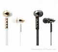 mobilephone in ear earphones with mic 3