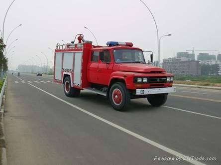 东风3.5吨水罐消防车