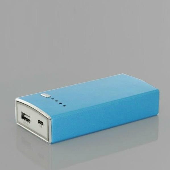 4400mAh Universal External Battery Charger Portable Power Bank for cell phone KC 2