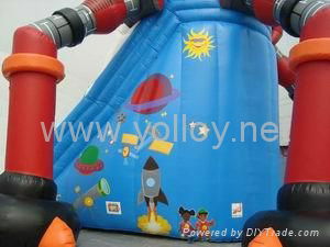 Alien invasion large inflatable slide 3