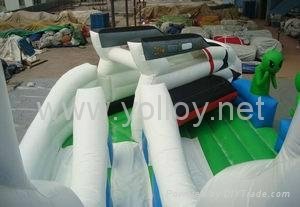 Alien invasion large inflatable slide 4