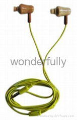 Bamboo earphone