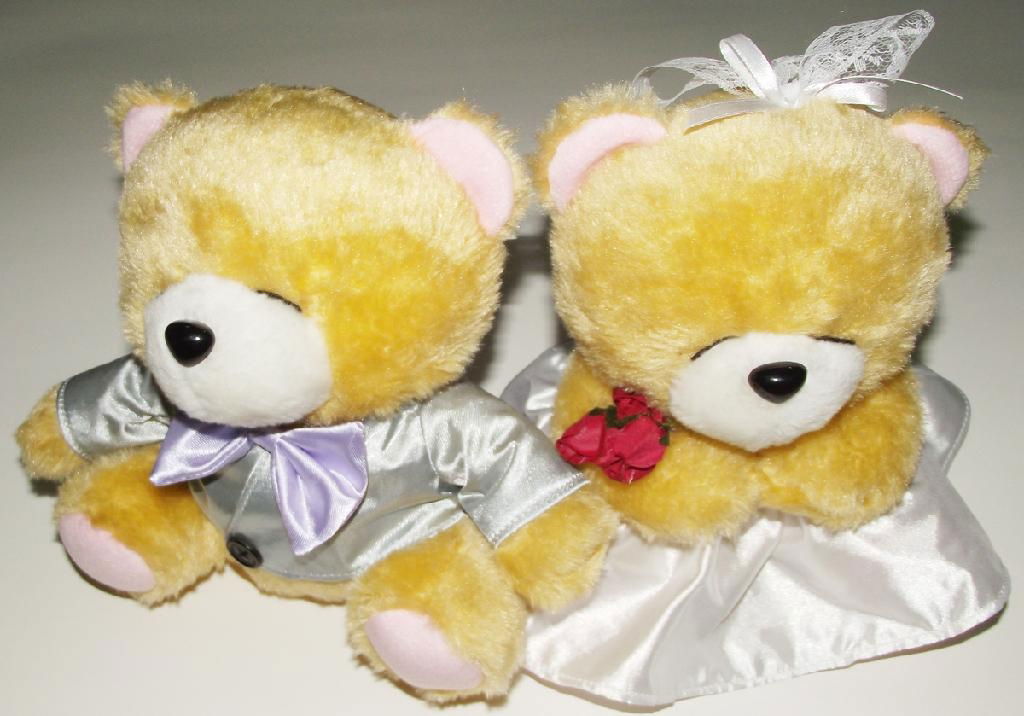 happy wedding bear couples 5